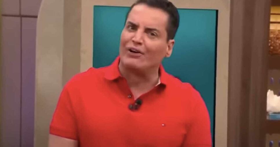 http://tvfoco.uai.com.br/wp-content/uploads/2015/05/Daniela-Mercury.jpg
