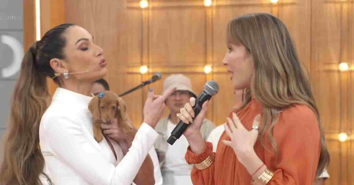 Patrícia Poeta e Claudia Leitte no Encontro (Foto: Reprodução / Globo)