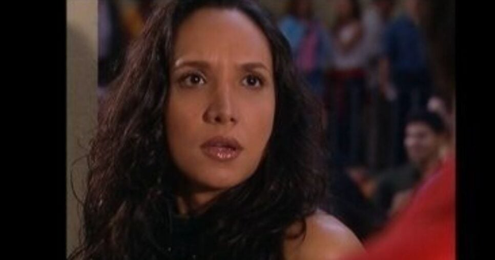 Maria Maya como Regininha em Senhora do Destino, na Globo (Foto Reprodução/Montagem/Lennita/TV Foco/Globoplay)