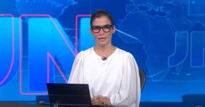 Renata Vasconcellos no Jornal Nacional (Foto: Reprodução / Globo)