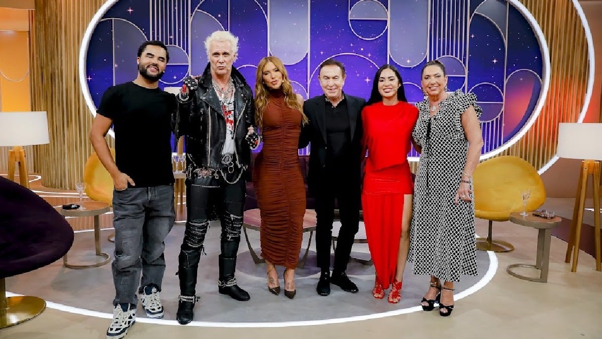 http://tvfoco.uai.com.br/wp-content/uploads/2015/05/Daniela-Mercury.jpg
