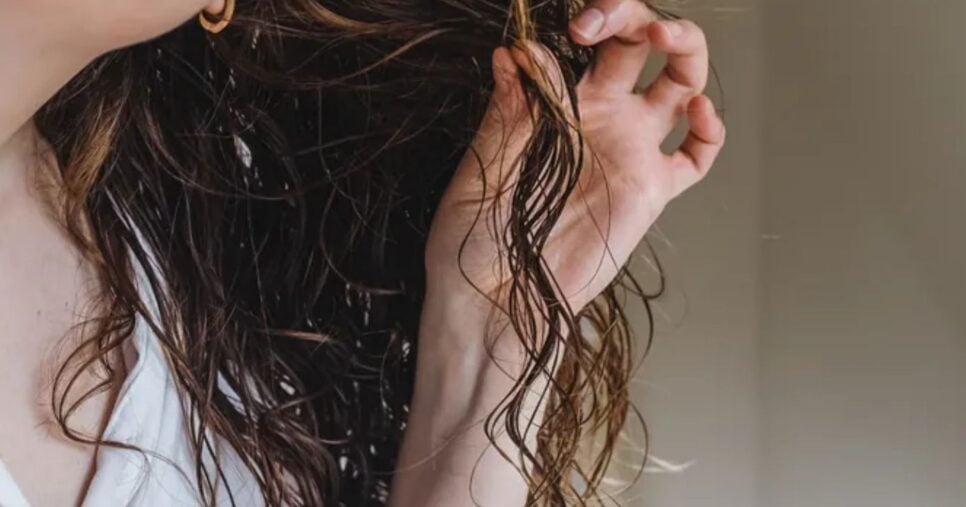 Técnica de dedoliss para cabelos ondulados (Foto Reprodução/Pinterest)