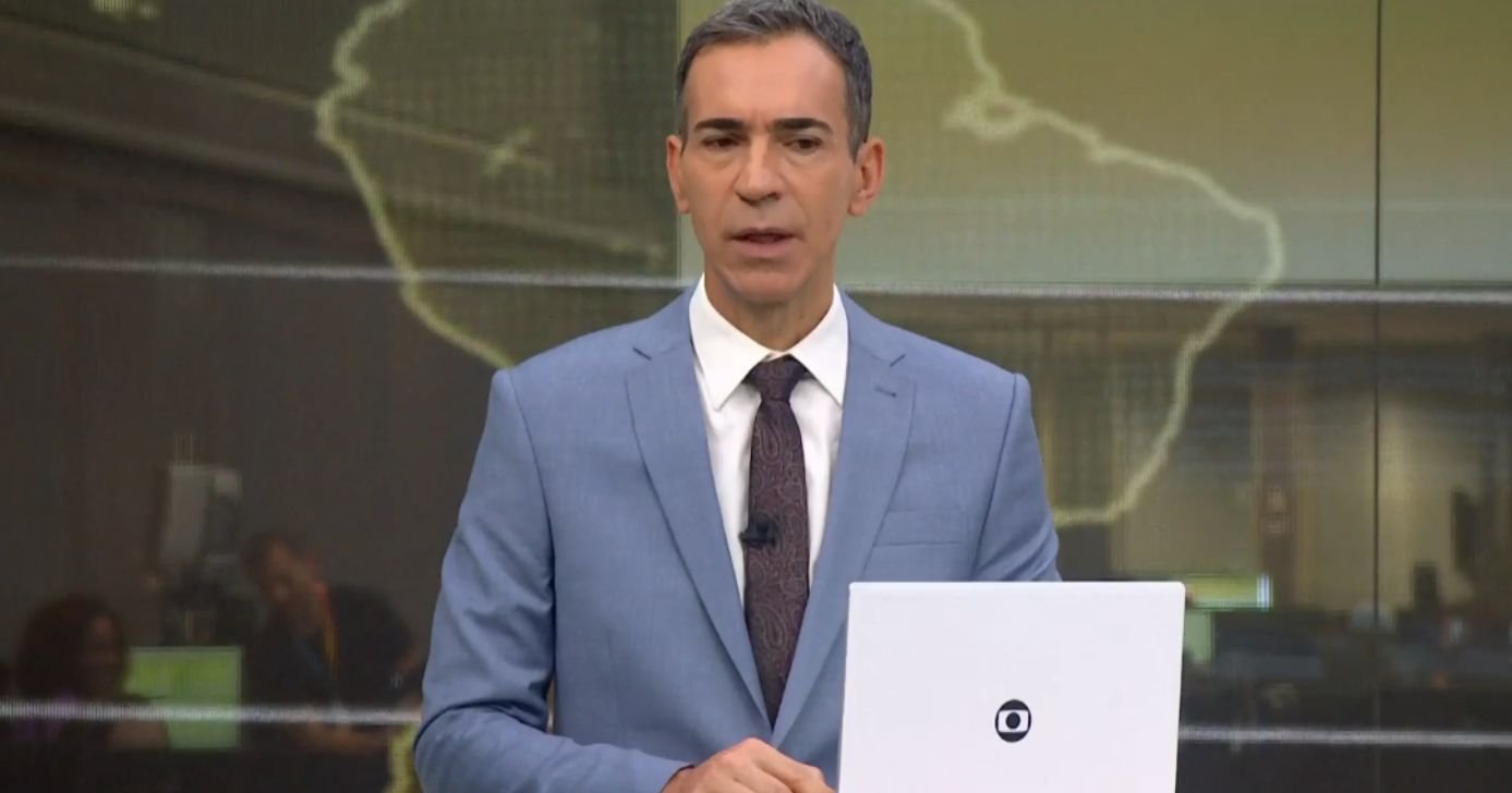César Tralli no Jornal Hoje (Foto: Reprodução / Globo)