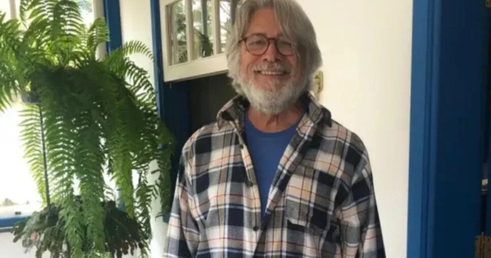 Clique de Chapelin mostrando seu atual estilo de vida (Foto Reprodução/Redes sociais/Arquivo pessoal)