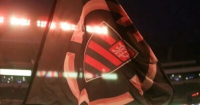 Flamengo libera cheque de R$ 100M para assinar com pacotão de 3 craques - Foto: Internet