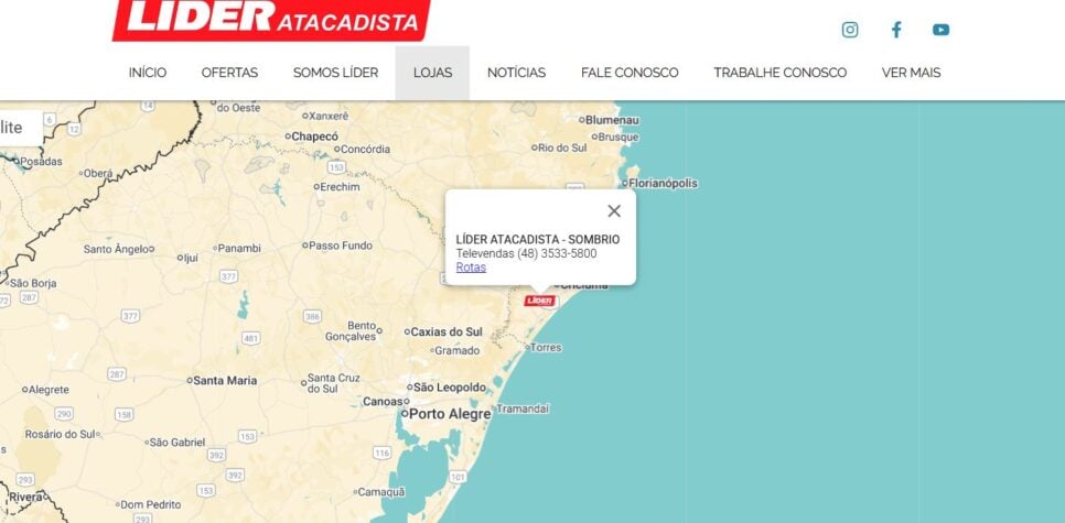 Site oficial deixa claro que o atacadista está trabalhando apenas por televendas (Foto Reprodução/Líder Atacadista)