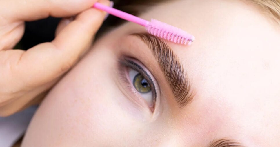 Sobrancelhas perfeitas com 2 dicas infalíveis (Foto: Divulgação)