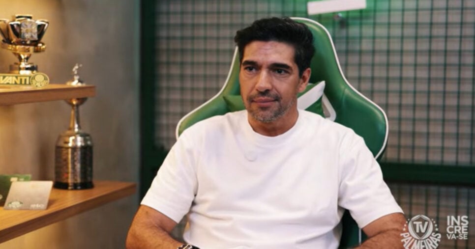 Abel Ferreira fala de saídas do Palmeiras (Foto: TV Palmeiras)