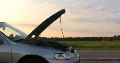 Carro quebrado - Foto: CANVA