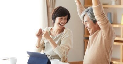 Casal de idosos (Foto: Canva)