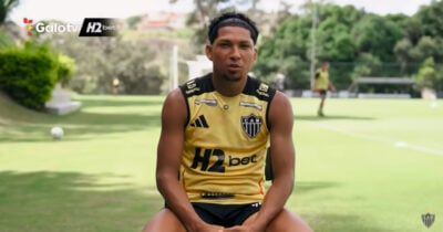 Rony vive indecisão no Atlético-MG (Foto: Atlético-MG TV)