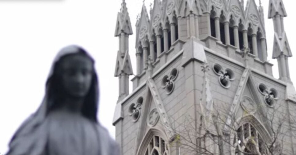 Igreja (Foto: Reprodução / YouTube)