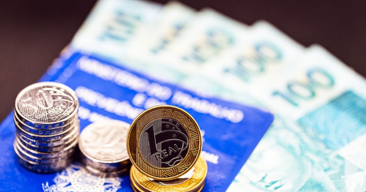 Salário mínimo - Foto: Internet