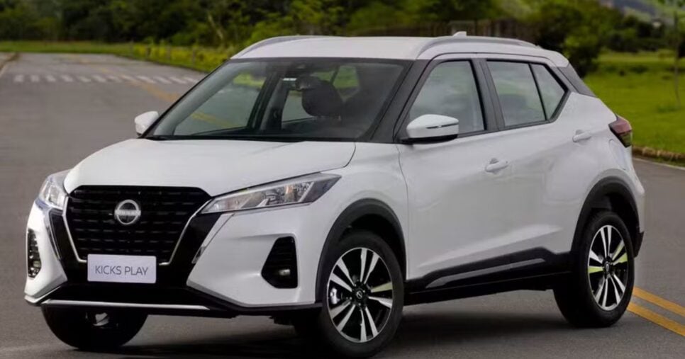Carro Nissan Kicks Play - Foto: Internet