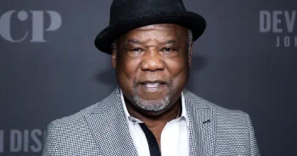 O ator Isiah Whitlock Jr. faleceu nesta terça-feira (30) (Foto: Reprodução/ Internet)