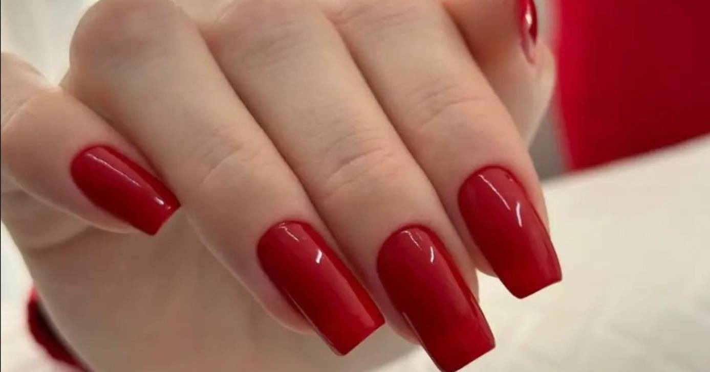 5 cores de esmalte para tornar mulheres 45+ sotisficadas e novas