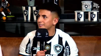Thiago Almada (Foto: Reprodução/ Botafogo TV)
