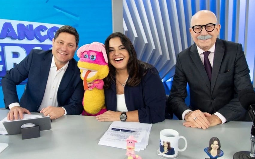 Eleandro Passaia, Judite, Fabíola Reipert e Renato Lombardi no Balanço Geral (Foto: Reprodução / Record)