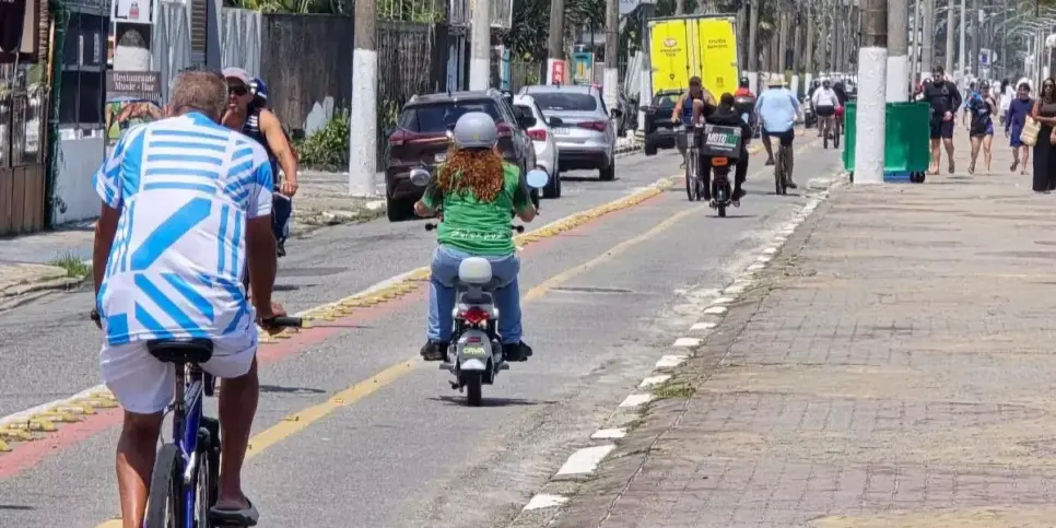 Proibida circulação de ciclomotores em ciclofaixa (Reprodução: Divulgação) Proibida circulação de ciclomotores em ciclofaixa (Reprodução: Divulgação)