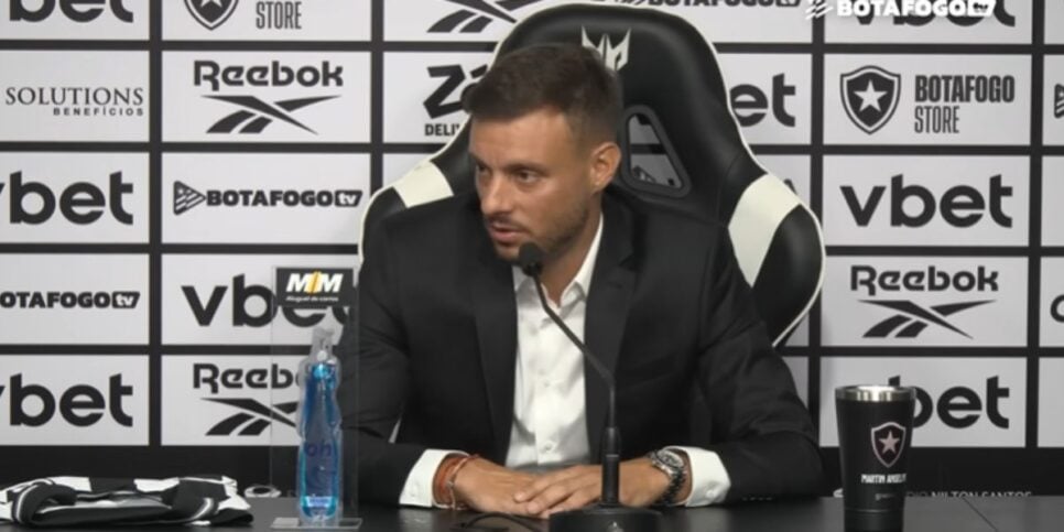 Botafogo: Oferta Europeia por Atacante é Comunicada a Anselmi; Clube Recusa Empréstimo