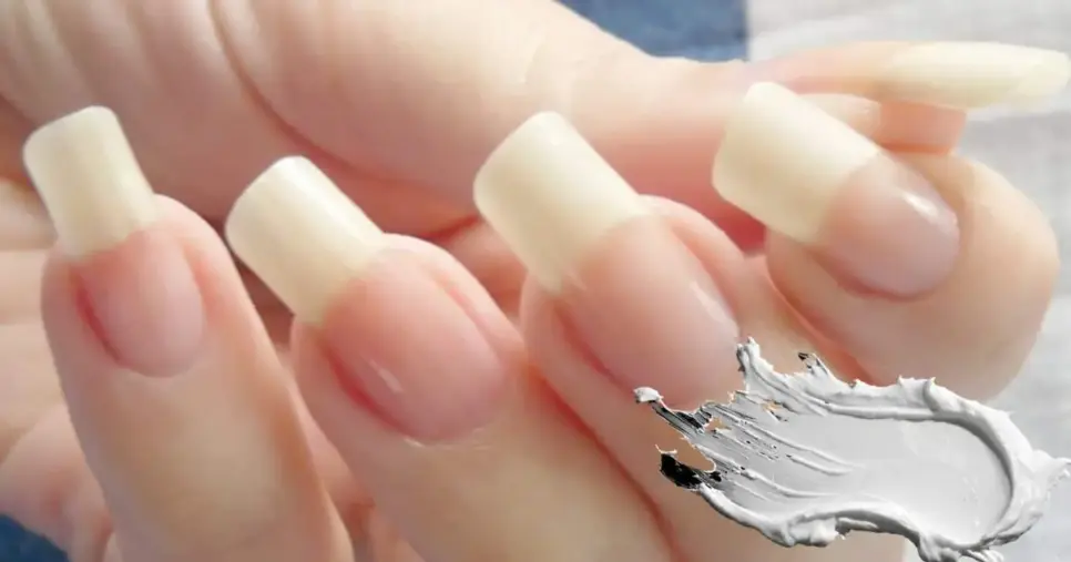 Donas de casa devem fazer: Como blindar as unhas dos produtos de limpeza e evitar que quebrem (Foto Reprodução/Montagem/TV Foco/Canva/Paola) Donas de casa devem fazer: Como blindar as unhas dos produtos de limpeza e evitar que quebrem (Foto Reprodução/Montagem/TV Foco/Canva/Paola)