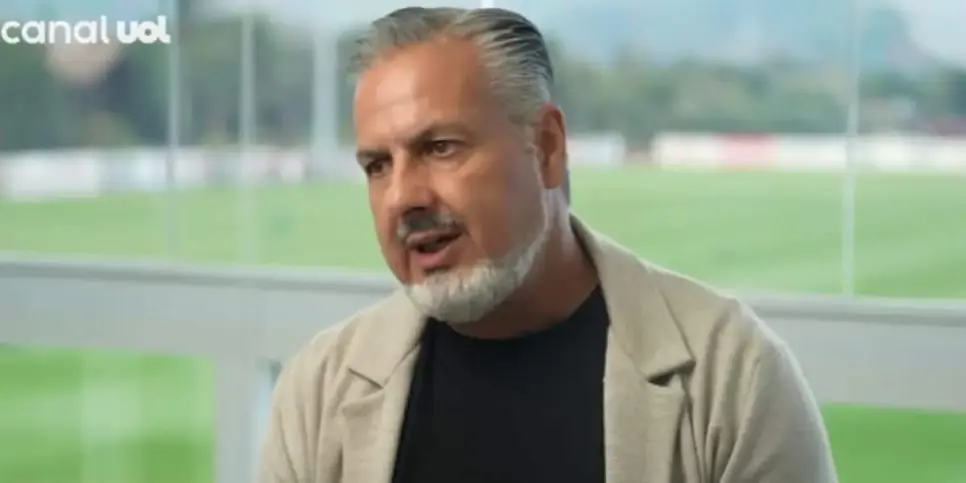 Boto diz estar preparado para sair do Flamengo (Reprodução: Canal Uol / Youtube) Boto diz estar preparado para sair do Flamengo (Reprodução: Canal Uol / Youtube)