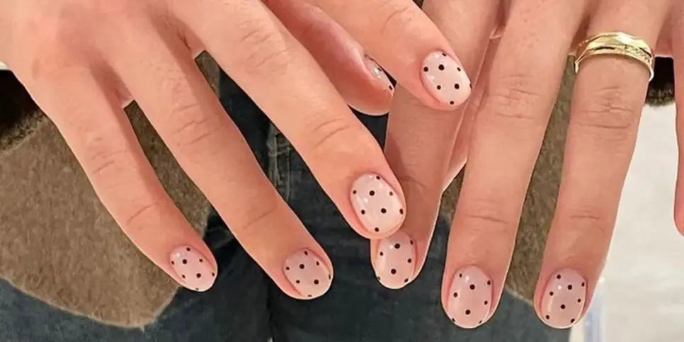Unhas no estilo Polkadots (Foto: Reprodução/ Internet) Unhas no estilo Polkadots (Foto: Reprodução/ Internet)