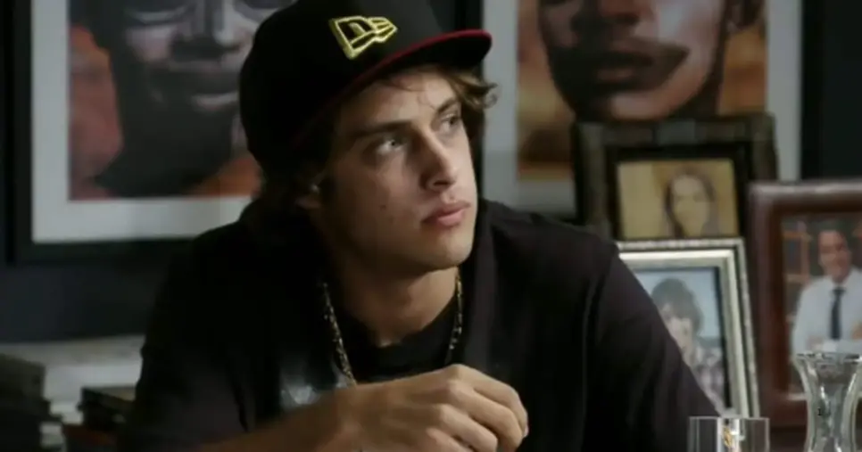 Ronny Kriwat como DJ Tomás de ‘Avenida Brasil’ (Foto Reprodução/Globo) Ronny Kriwat como DJ Tomás de ‘Avenida Brasil’ (Foto Reprodução/Globo)
