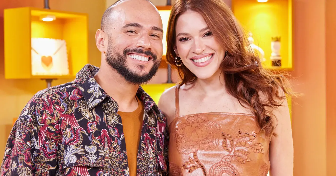 Ed Gama e Ana Clara no comando do Big Show do BBB26 (Foto: Reprodução - Globo) Ed Gama e Ana Clara no comando do Big Show do BBB26 (Foto: Reprodução - Globo)