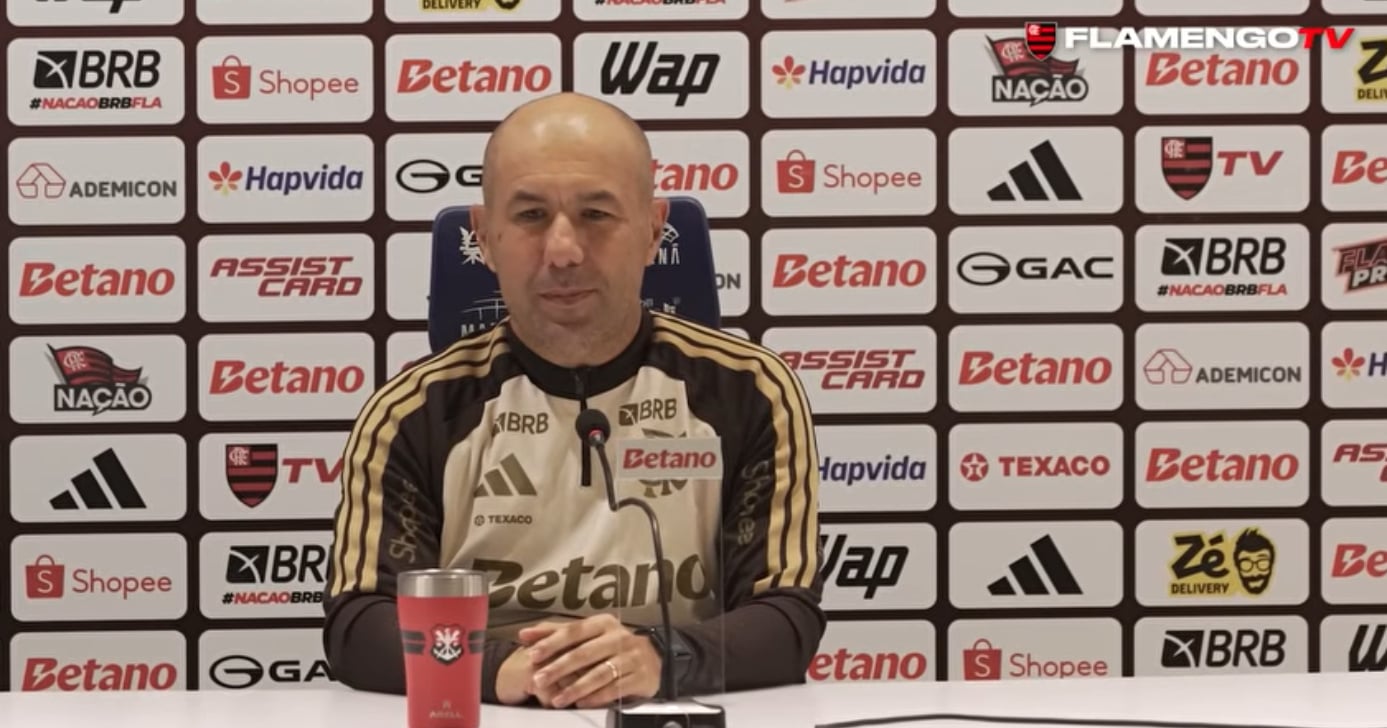 Leonardo Jardim confirma situação de zagueiro (Foto: Flamengo TV)
