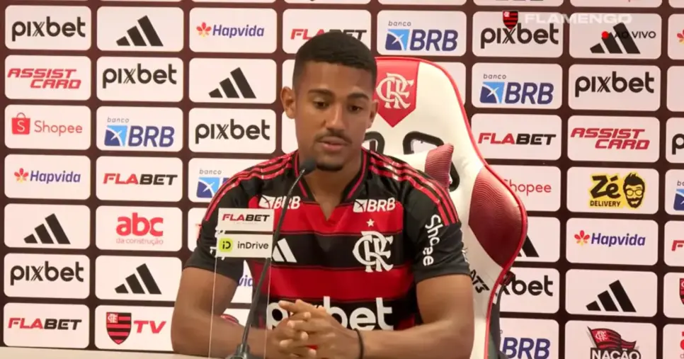 Samuel Lino, atacante do Mais Querido (Foto: Flamengo TV)