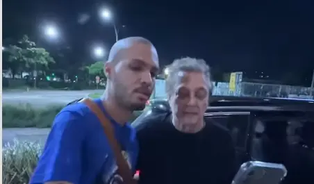 Fábio Jr e fã - Foto: Instagram Fábio Jr e fã - Foto: Instagram