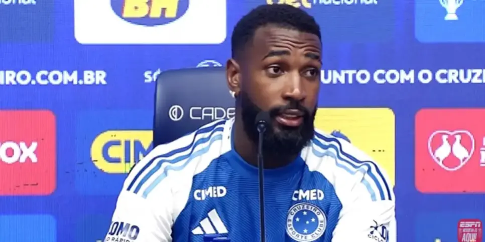 Gerson está suspenso para o jogo contra o Barcelona-ECU (Reprodução: Youtube)