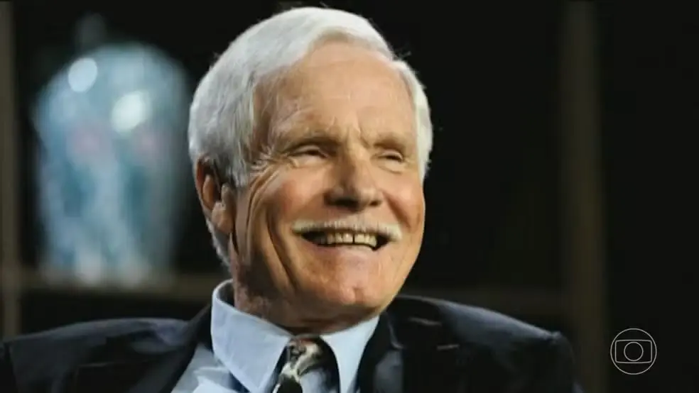 Heraldo Pereira confirmou a morte de Ted Turner aos 87 anos (Foto: Jornal Nacional/ Reprodução) Heraldo Pereira confirmou a morte de Ted Turner aos 87 anos (Foto: Jornal Nacional/ Reprodução)