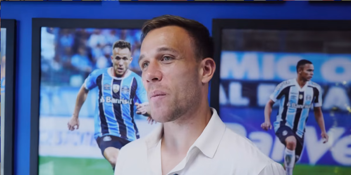 Arthur no Grêmio (Foto: Reprodução/ YouTube)