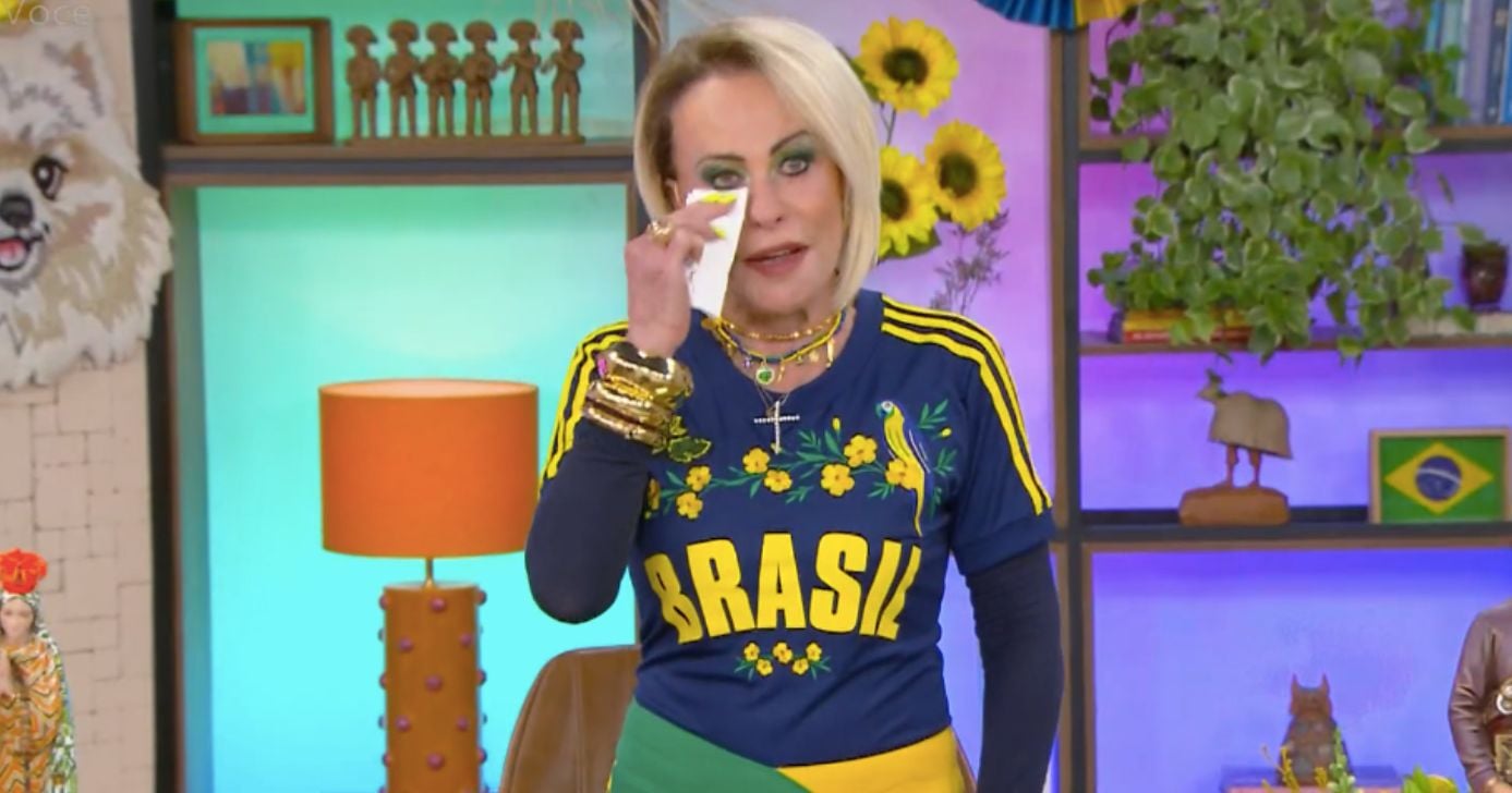 Ana Maria não segura o choro ao falar sobre o que aconteceu com Brasil na Copa: "Não é a toa"