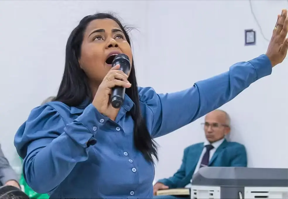 Cantora gospel Ana Clézia, de 38 anos, morreu (Foto: Reprodução/ Instagram) Cantora gospel Ana Clézia, de 38 anos, morreu (Foto: Reprodução/ Instagram)
