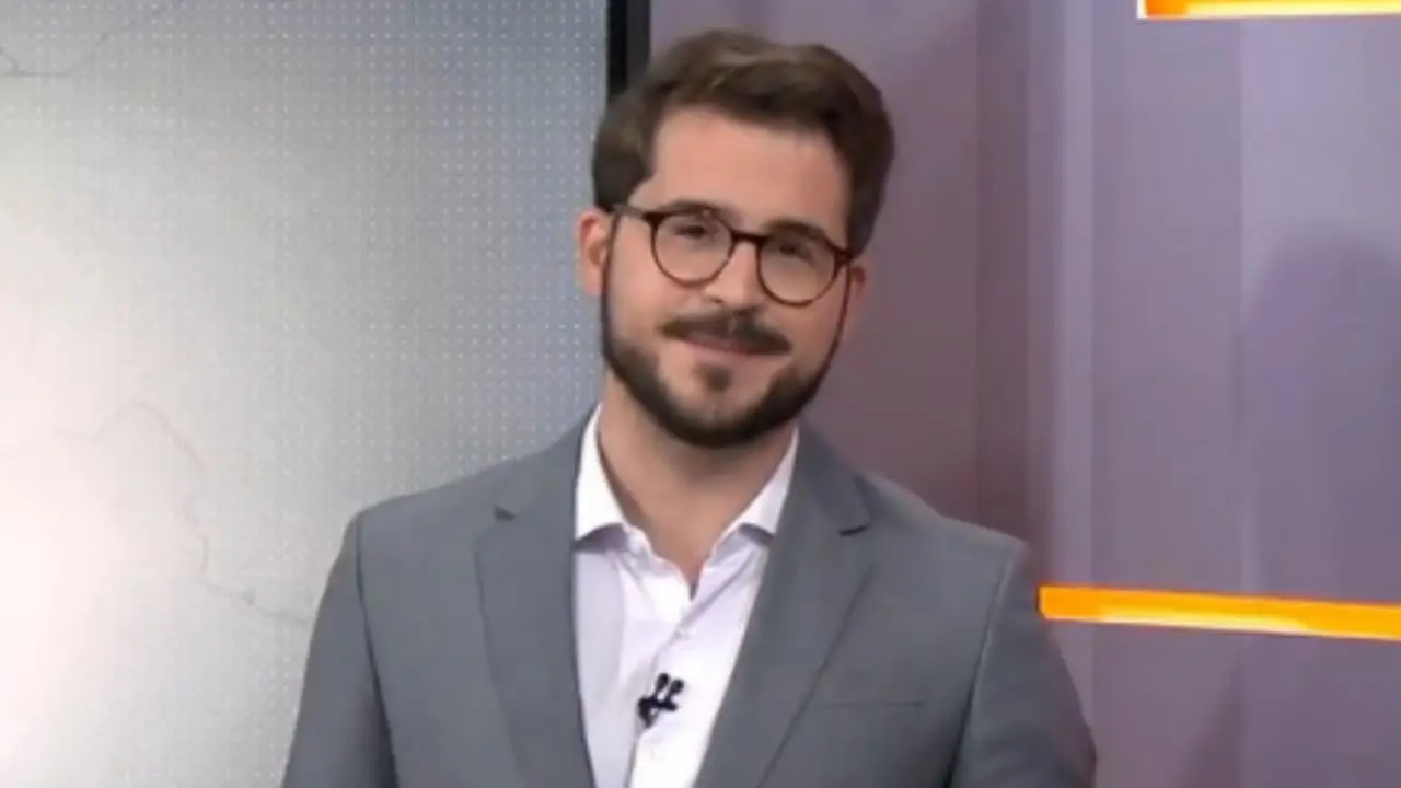 O âncora da Globo, Lucas Franco, falou da importância de acolhimento das famílias as pessoas da comunidade (Foto: Reprodução/ Internet)