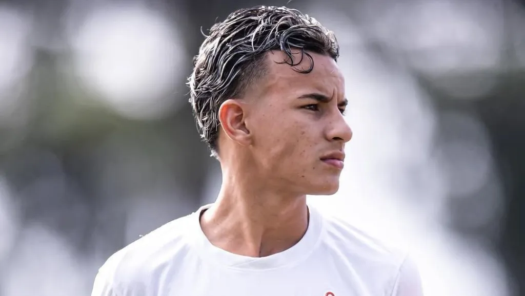 Corinthians renovou o contrato com Gui Amorim (Foto: Reprodução/ Instagram) Corinthians renovou o contrato com Gui Amorim (Foto: Reprodução/ Instagram)