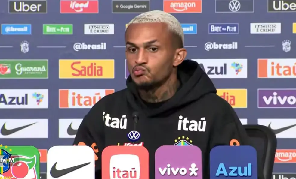 Wesley foi cortado da Seleção Brasileira por Ancelotti após lesão (Foto: Reprodução/ Ge) Wesley foi cortado da Seleção Brasileira por Ancelotti após lesão (Foto: Reprodução/ Ge)