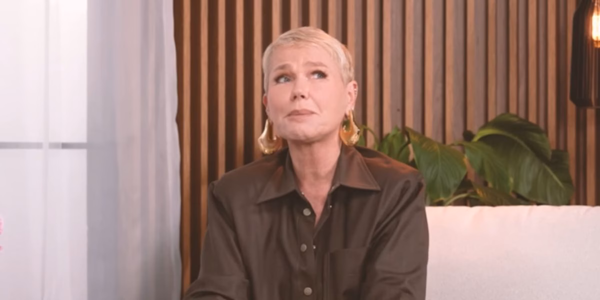 Xuxa - (Reprodução: Tatá Fersoza / Youtube) Xuxa - (Reprodução: Tatá Fersoza / Youtube)