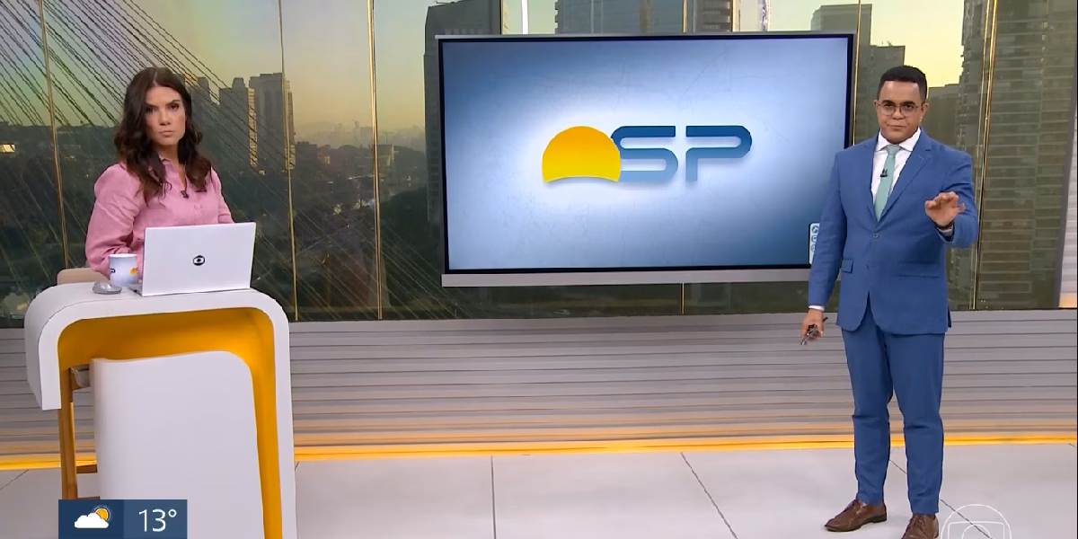 Sabina Simonato e Marcelo Pereira indo falar com Hélter (Foto: Reprodução/Globo) Sabina Simonato e Marcelo Pereira indo falar com Hélter (Foto: Reprodução/Globo)