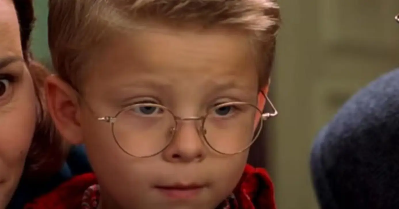 Jonathan Lipnicki esteve no elenco de O Pequeno Stuart Little (Foto: Reprodução/ Internet)