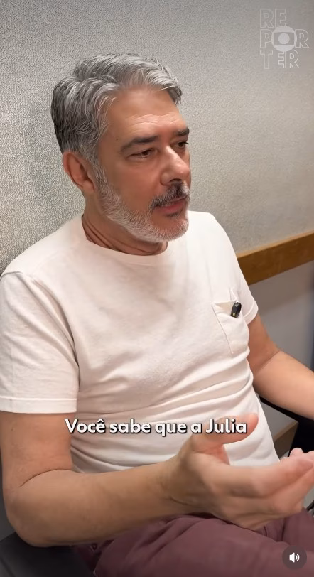 William Bonner na ilha do acervo da Globo (Foto: Reprodução/ Instagram)