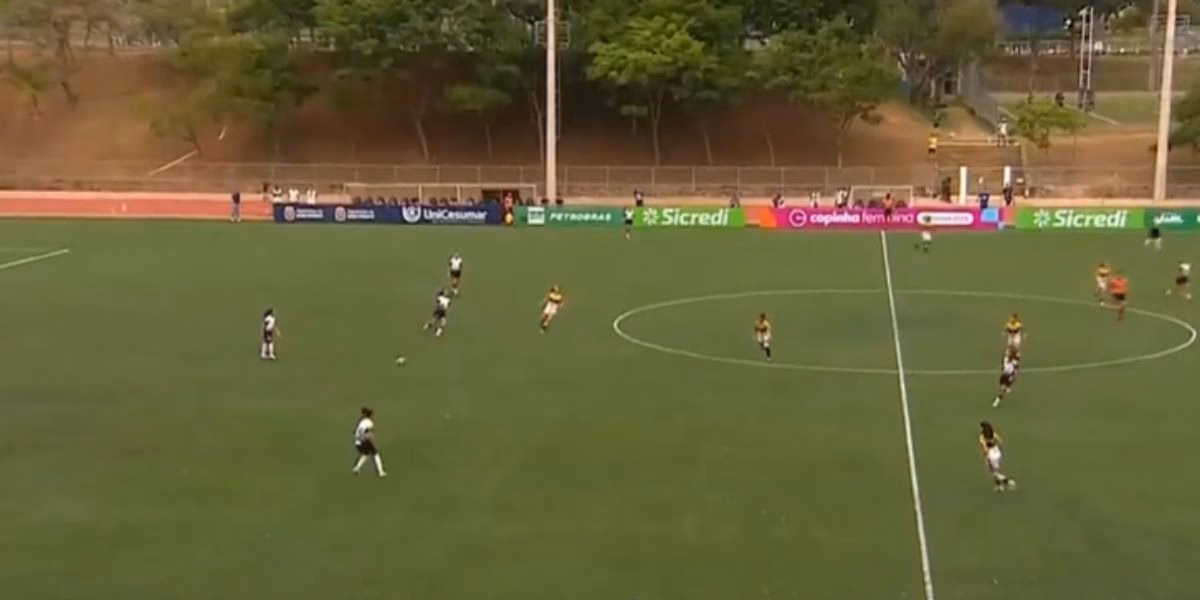 Brunna Meer jogando a Copinha feminina 25 (Reprodução:Youtube)