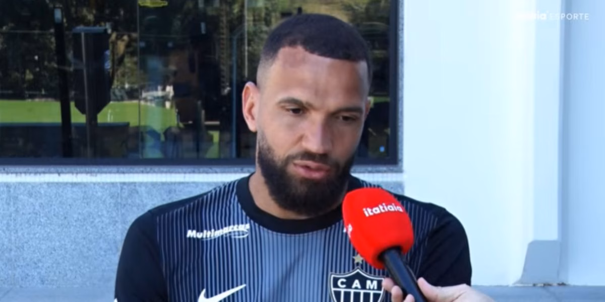 Everson se tornou o capitão do Atlético-MG (Reprodução: Itaiaia / Youtube) Everson se tornou o capitão do Atlético-MG (Reprodução: Itaiaia / Youtube)