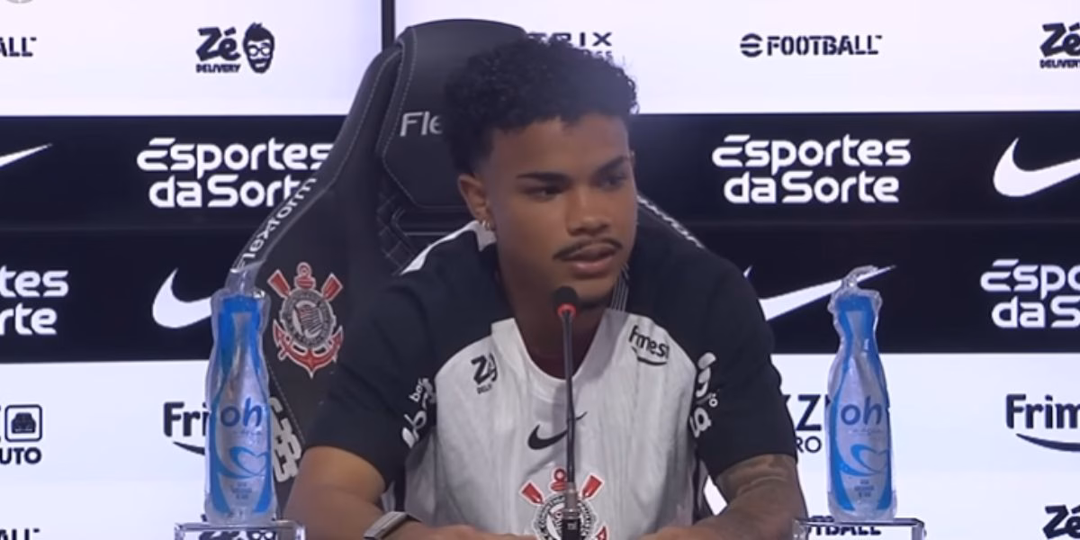 Kaio César pode pegar 3 jogos de gancho no Corinthians (Reprodução: Yutube) Kaio César pode pegar 3 jogos de gancho no Corinthians (Reprodução: Yutube)