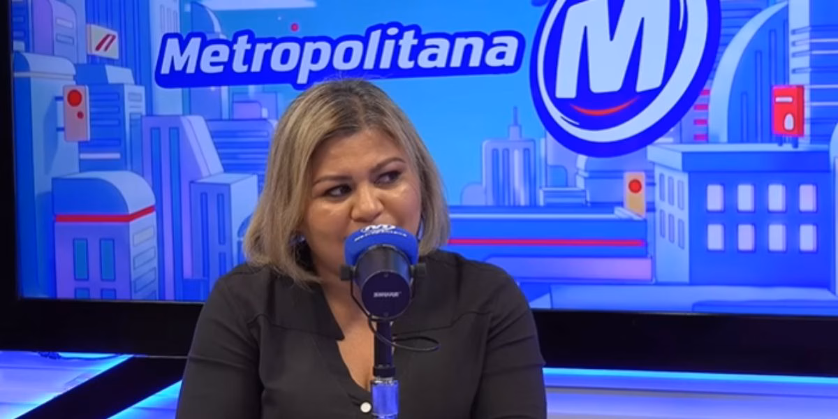 Lene Sensitiva durante o Chupim, da Metropolitana (Reprodução: Youtube)