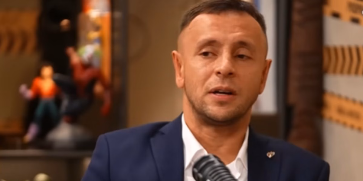 Rafinha é o novo executivo do São Paulo (Reprodução: Podpah) Rafinha é o novo executivo do São Paulo (Reprodução: Podpah)