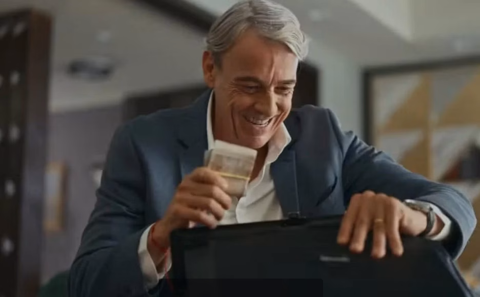 Ulisses (Alexandre Borges) em Quem Ama Cuida (Foto: Reprodução / Globo)